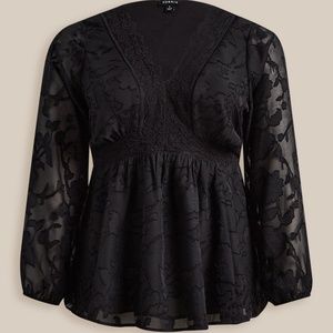 Torrid Size 2 Babydoll Clip Floral Long Sleeve Top - Black